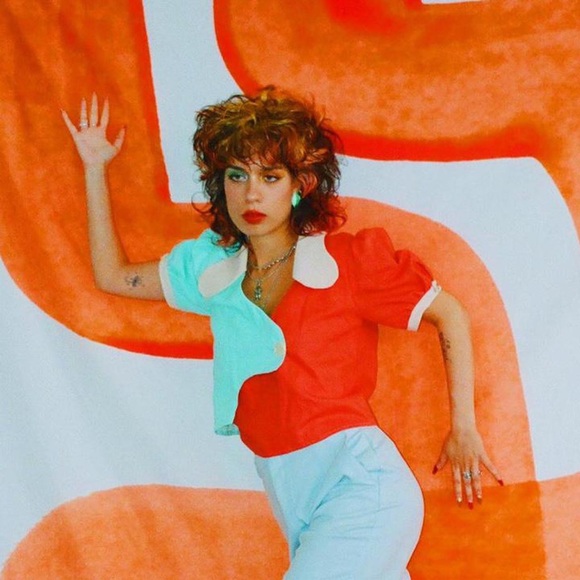 Two toned top - Picture 4 of 4